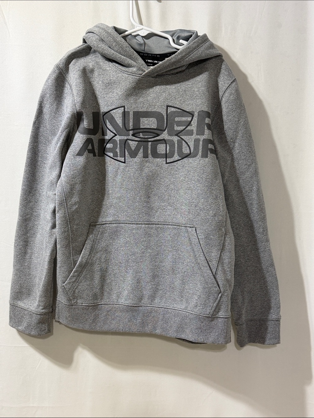 Under Armour Youth Gray Logo Hooded sweatshirt.